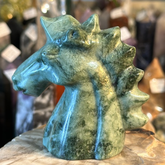 🎄SALE🎄Green Jade Unicorn Carving! - Picture 6 of 7